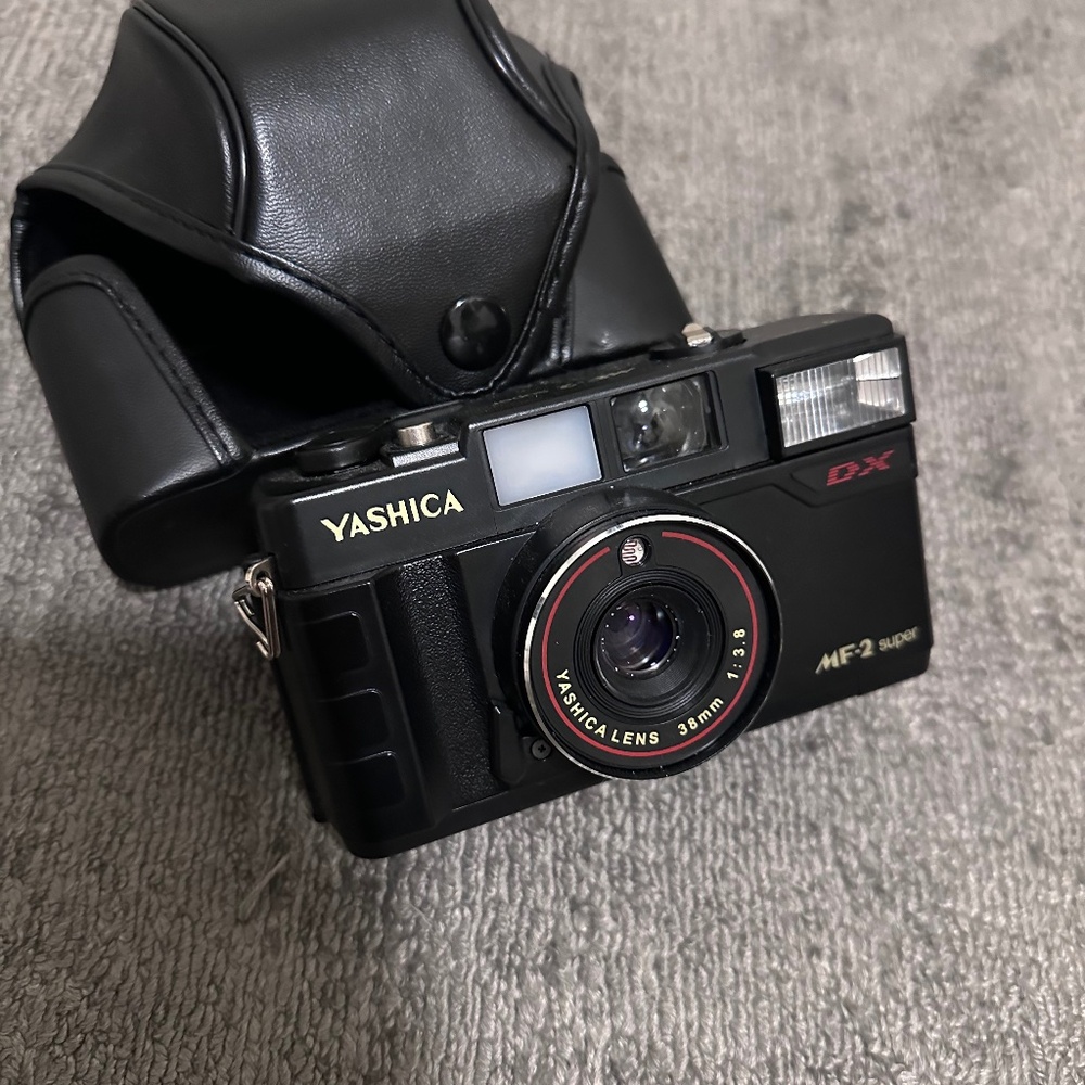 Yashica mf 2 super film camera
